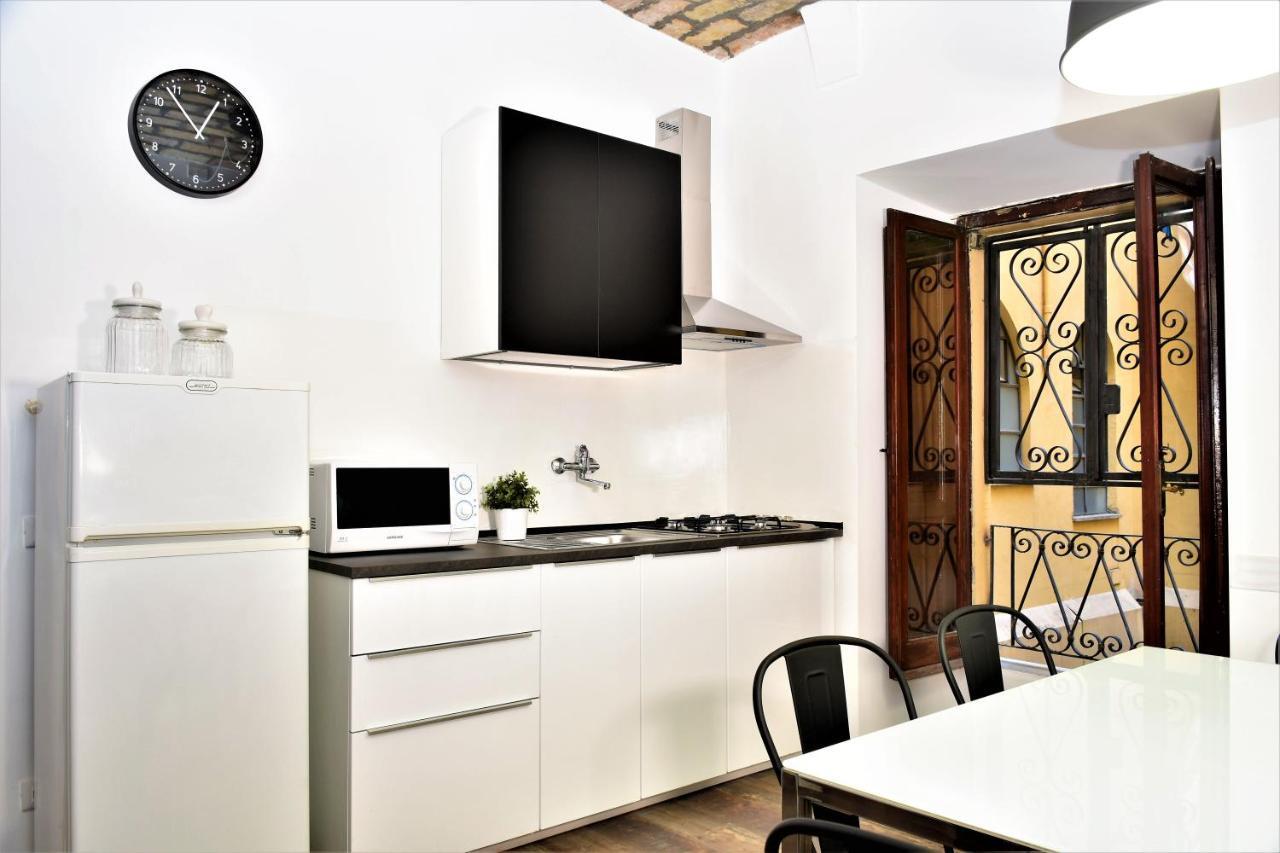 Miriam Apartment Roma Esterno foto